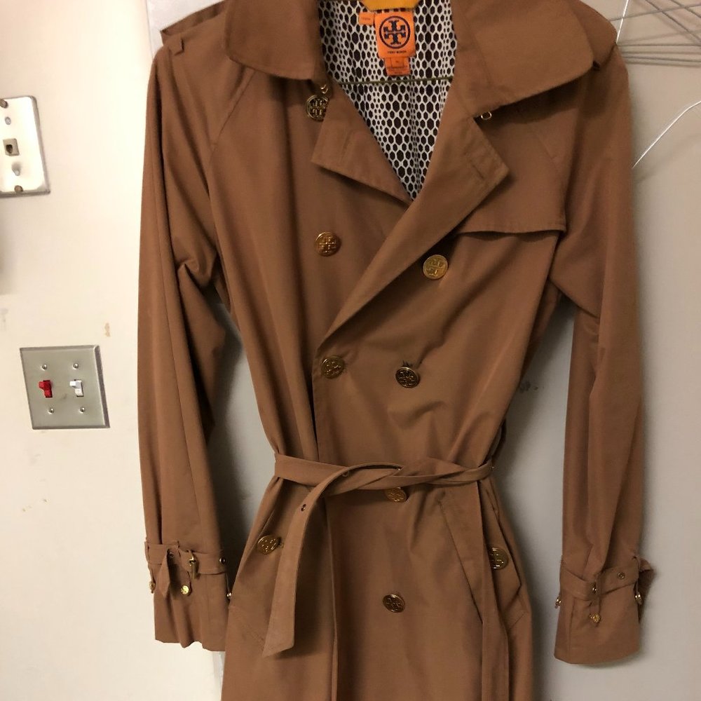 Tory Burch Lightweight Trenchcoat